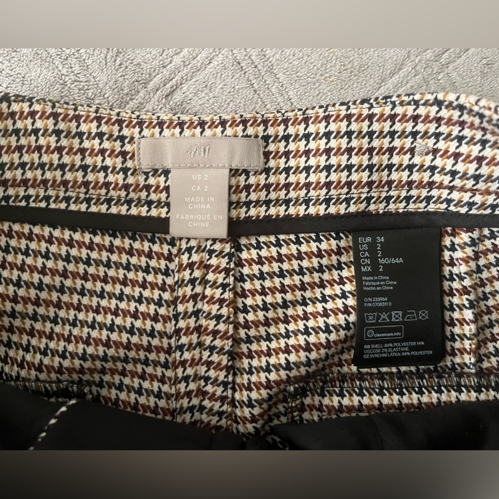 H&M pants - Picture 2 of 6